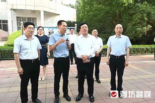 费尔顿：安东尼是最强的得分手 比乔科詹麦杜都要更强